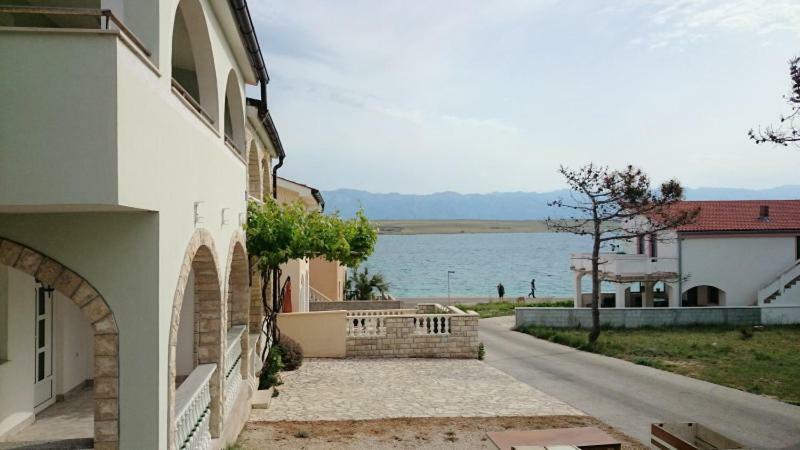 Apartman Irena - Bobovik วีร์ ภายนอก รูปภาพ